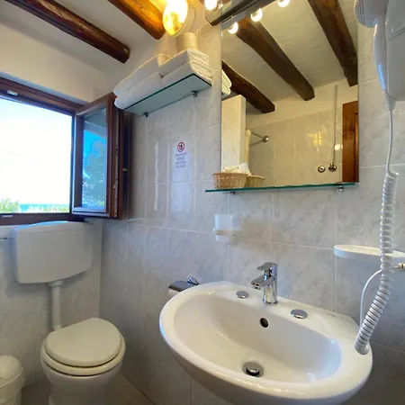 Guest house La Nassa 4*