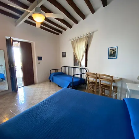 Guest house La Nassa 4*