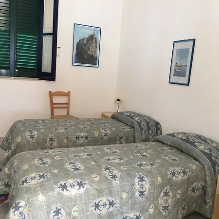 Pensión La Nassa Estrómboli